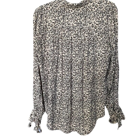 FREE PEOPLE Leopard Print Long Sleeves Button Down Blouse Size S - Picture 3 of 8